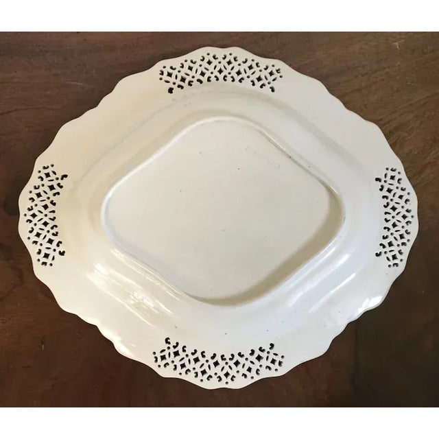 1780s Antique George III Leeds Pottery Creamware Chinese Style Plates - Set of 8 For Sale In New York - Image 6 of 13