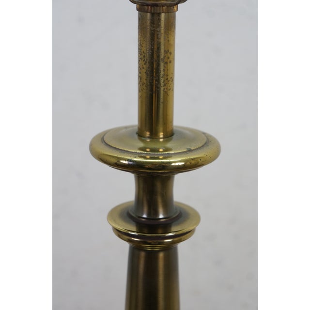 Stiffel Stiffel Mid Century Hollywood Regency Brass & Porcelain Table Lamp MCM 37” For Sale - Image 4 of 14