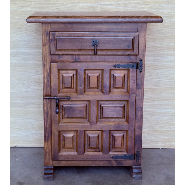20th Spanish Nightstands with Drawer & Door, 1920, Set of 2 For Sale - Image 16 of 18