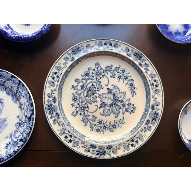 Bring an instant layer of classic Chinoiserie charm and Grandmillennial style to your home with this curated, 7-piece...