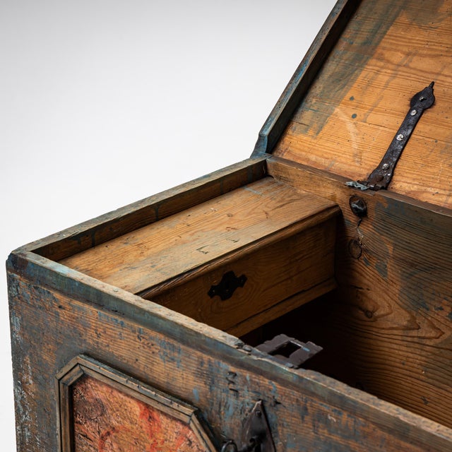 Southern German Painted Folk Chest, 1700s For Sale - Image 4 of 7