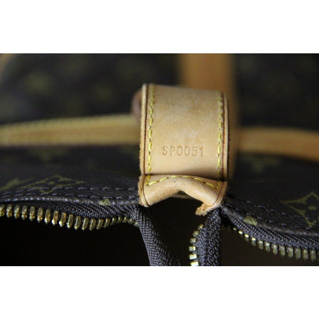 Large Vuitton Travel Bag 50 Cm, 2010s For Sale - Image 15 of 18