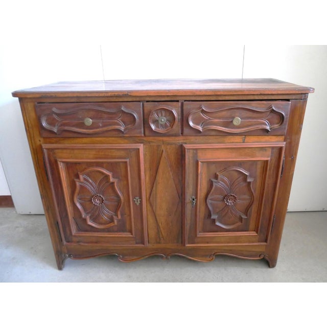 Antique Walnut Buffet from Piedmont, 1800s For Sale - Image 17 of 17