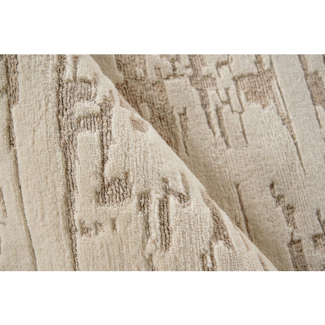 Exquisite Rugs Exquisite Rugs Platinum Hand-Knotted New Zealand Wool & Nettle Fiber Light Beige Rug-12'X15' For Sale - Image 4 of 8