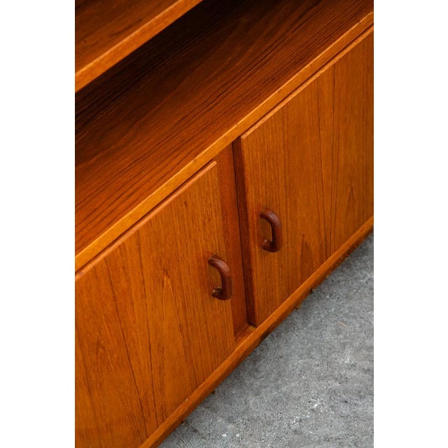 Mid Century Danish Modern Bookshelf Media Cabinet Teak Shelves 2 Doors MCM Shelf For Sale - Image 9 of 12