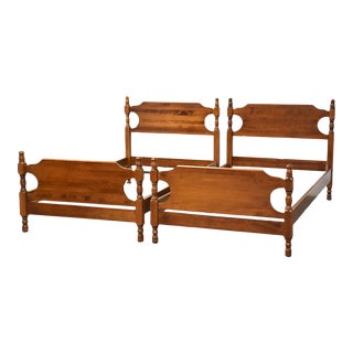 Solid Maple Twin Beds by Moosehead - a Pair For Sale