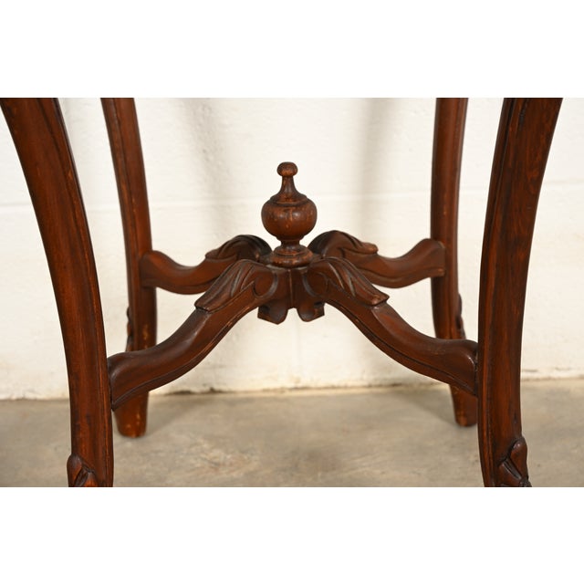Romweber Style French Provincial Louis XV Carved Walnut and Satinwood Inlaid Marquetry Side Tables, Pair For Sale - Image 10 of 12