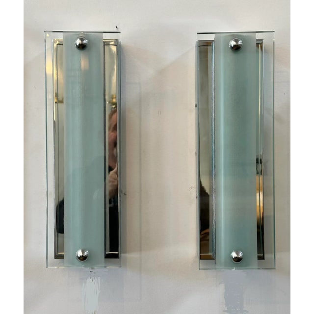 Pair of Mid Century Modern Art Deco Glass & Chrome Wall Sconces For Sale - Image 4 of 4
