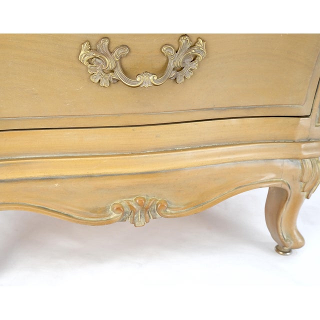 Pair Bombe White Wash Pickled Burl Wood Night Stands End Tables Brass Pulls Mint For Sale - Image 13 of 16