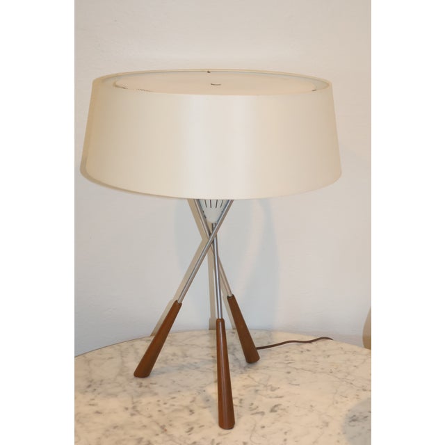 A vintage table lamp in the manner of Gerald Thurston for Lightolier, 1950s. Unmarked but very much in the style of Gerard...