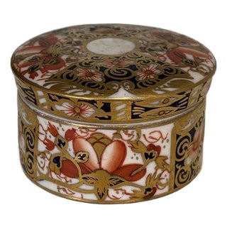 Small Imari Pattern Pot from Royal Crown Derby For Sale