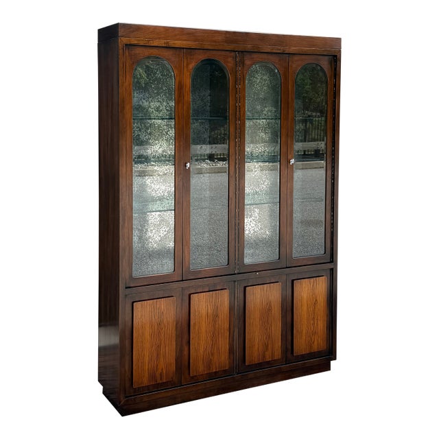 Vintage Henredon Fine Furniture Mid Century Modern Oak 8 Door Lighted Bar Cabinet or China Cabinet For Sale