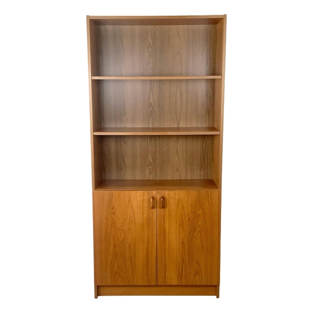 Scandinavian Modern Teak Bookcase Cabinet For Sale