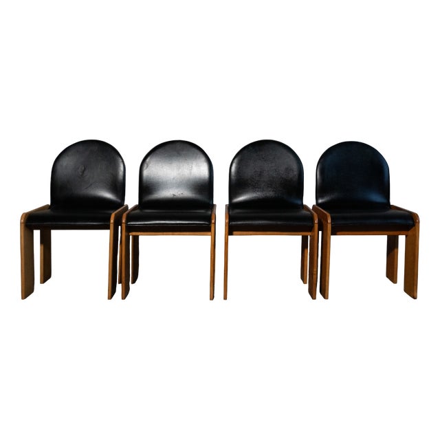 Chairs attributed to Afra and Tobia Scarpa, 1960s, Set of 4 For Sale
