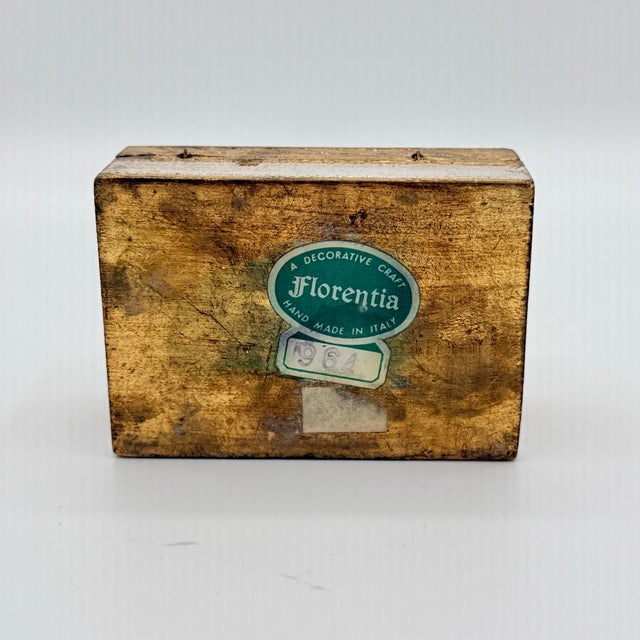 Vintage Florentine Wood Gilded Trinket Box For Sale In Richmond - Image 6 of 9