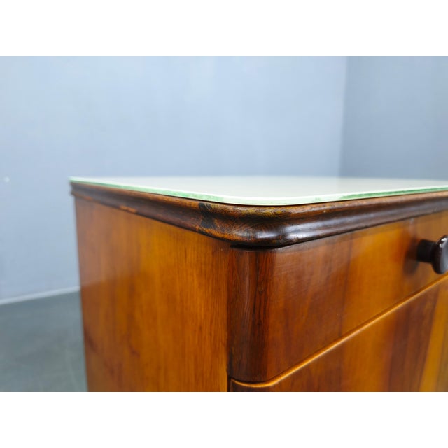 Mid-Century Modern Walnut Nightstands with Glass Tops, 1950s, Set of 2 For Sale - Image 13 of 15