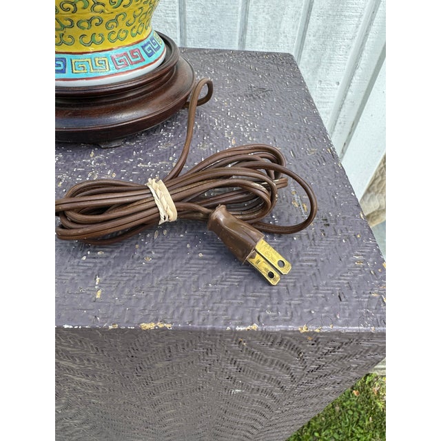 Late 20th Century Yellow Chinese Famille Rose Vase Lamp For Sale - Image 12 of 12
