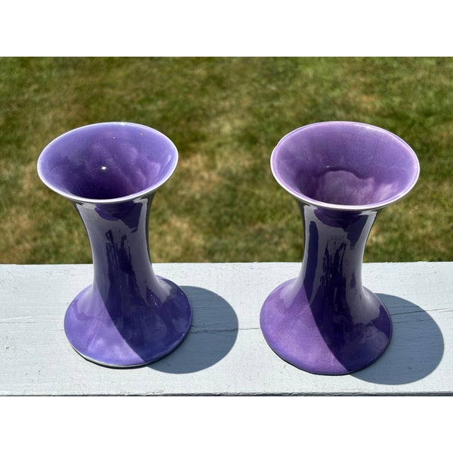 Early 20th Century A Purple Pair - Wardle 1920 English Ceramic 6" Candlestick / Vases For Sale - Image 4 of 6