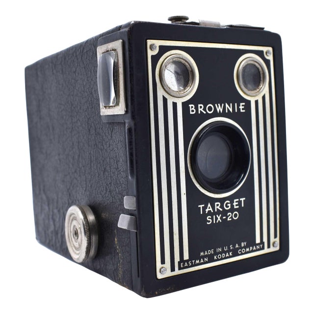 Authentic Art Deco 1940s Eastman Kodak Brownie Target Six-20 Box Camera For Sale