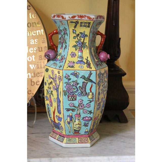 Asian Antique Antique Chinese Porcelain Hexagonal Vase, Famille Juane "Hundred Treasures" Rare For Sale - Image 3 of 18