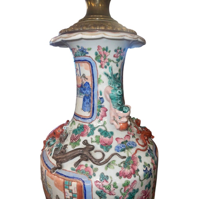 Metal 19th Century Chinese Famille Rose Porcelain & Bronze Table Lamp For Sale - Image 7 of 8