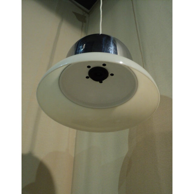 Silver Italian Acrylic Glass and Steel Pendant Lamp from Guzzini, 1970s For Sale - Image 8 of 11