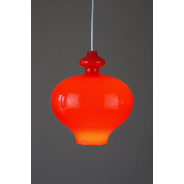 Vintage Glass Oplight 62 Pendant Lamp by Hans Agne Jakobsson for AB Markaryd / Flygsfors of Sweden For Sale - Image 6 of 10