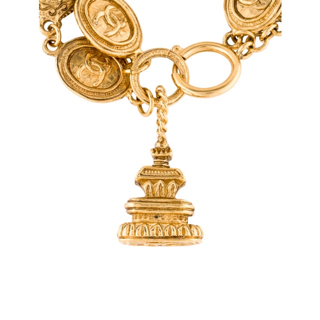 French 70s Chanel Bracelet Seal Charm Double C CC Gold Plated Logo Coco Vintage For Sale - Image 3 of 17