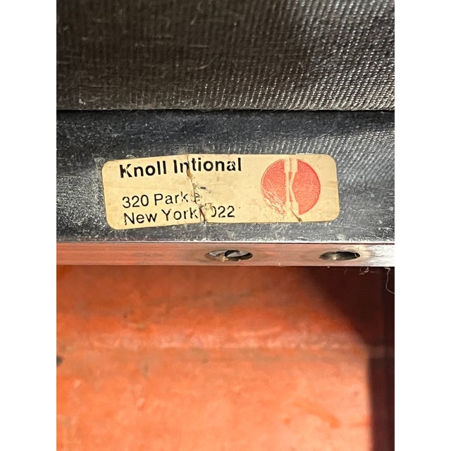 Metal 1960s Restored MCM Florence Knoll Sofa Model 2577 For Sale - Image 7 of 7