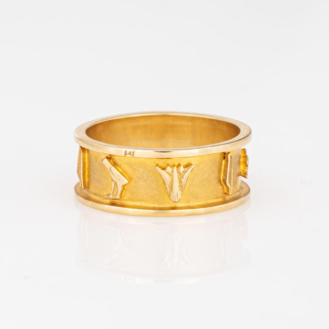 Traditional ​Vintage Egyptian Wide Gold Band Sz 5.5 Ring Hieroglyphic Figural Motifs Jewelry For Sale - Image 3 of 6