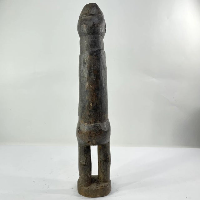 Dark Gray Early 20th Century Cross River Standing Wood Figure Nigeria For Sale - Image 8 of 9
