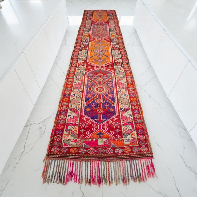 Heterodox Kurdish Runner Herki Rug. Hand-Knotted Colorful Tribal Long Runner - 3′1″× 15′6″ For Sale - Image 4 of 18