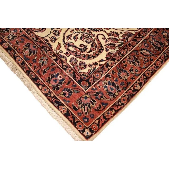 Middle Eastern Hand-Knotted Sarough Rug For Sale - Image 5 of 11