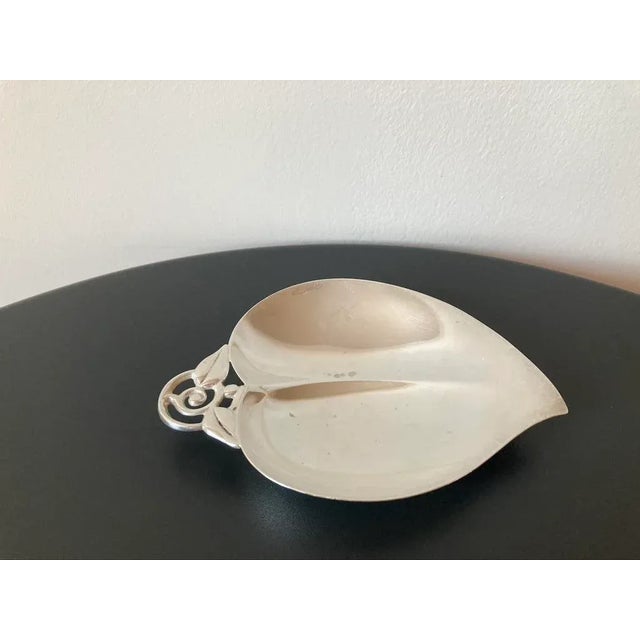 Tiffany & Co Midcentury Heart Shaped Modern Sterling Silver Jewelry Dish For Sale - Image 10 of 12