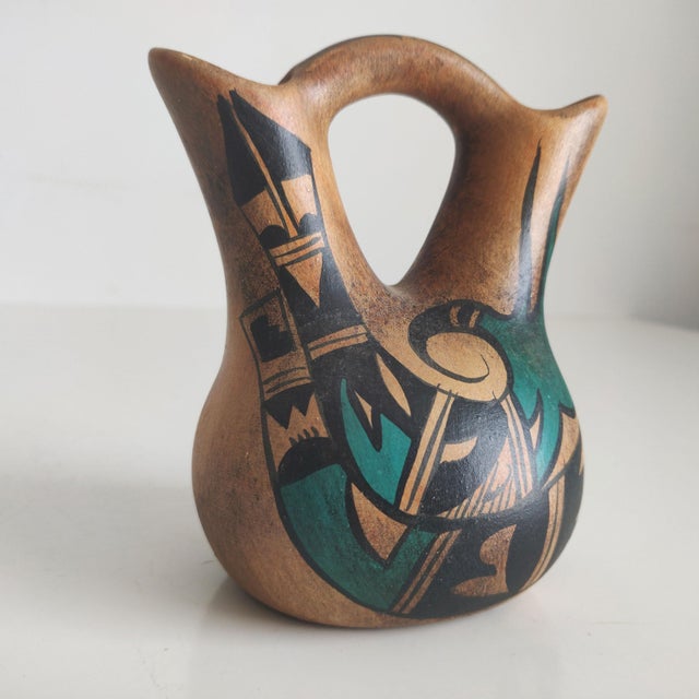 1970s Native American Art Pottery Double Spout Wedding Vase by R Galvan For Sale - Image 4 of 7