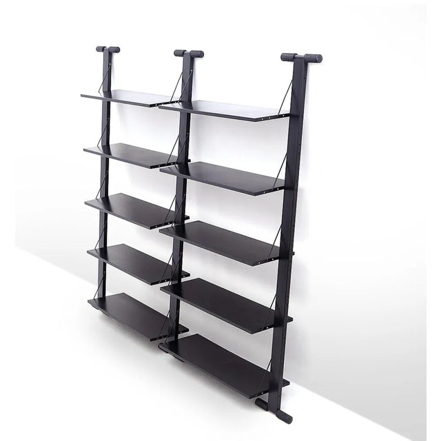 Bookcase model “Graffiti” by Rodney Kinsman for Bieffeplast, 1980s Bookcase of Italian manufacture made by Bieffeplast of...