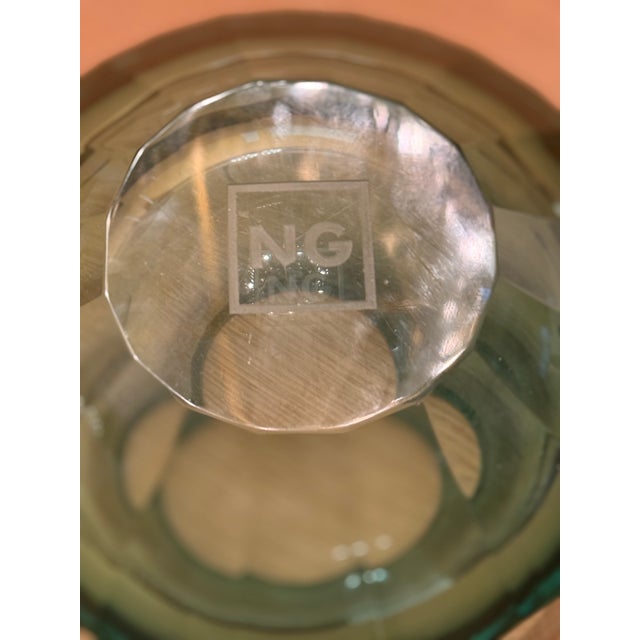 Facet-Cut Ball Vase For Sale In New York - Image 6 of 7