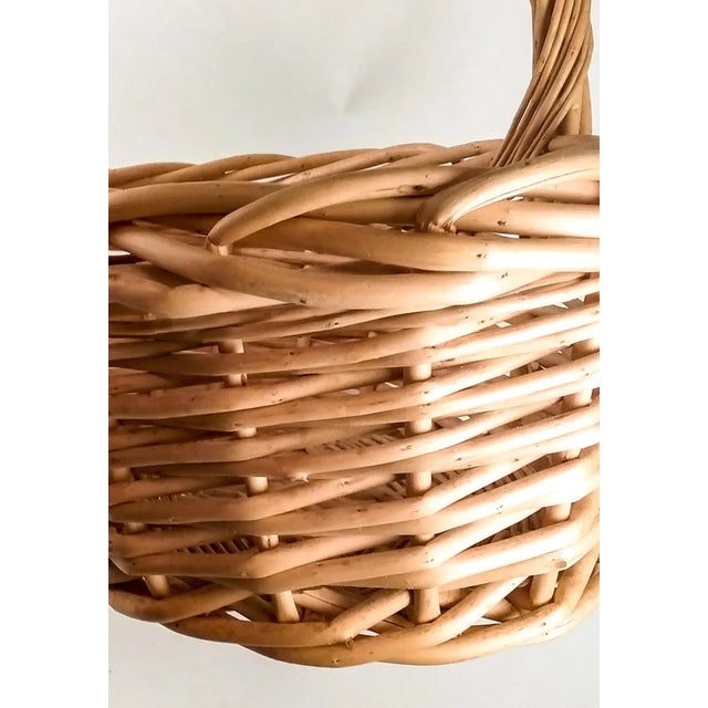 Vintage Heavy Rattan Fruit Basket With Handle For Sale - Image 4 of 8