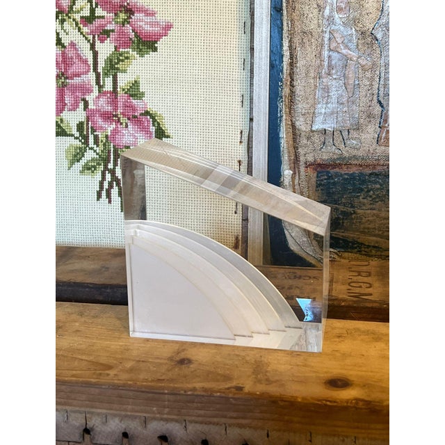 1970s Mid-Century Modern Geometric Lucite Bookend For Sale - Image 4 of 9