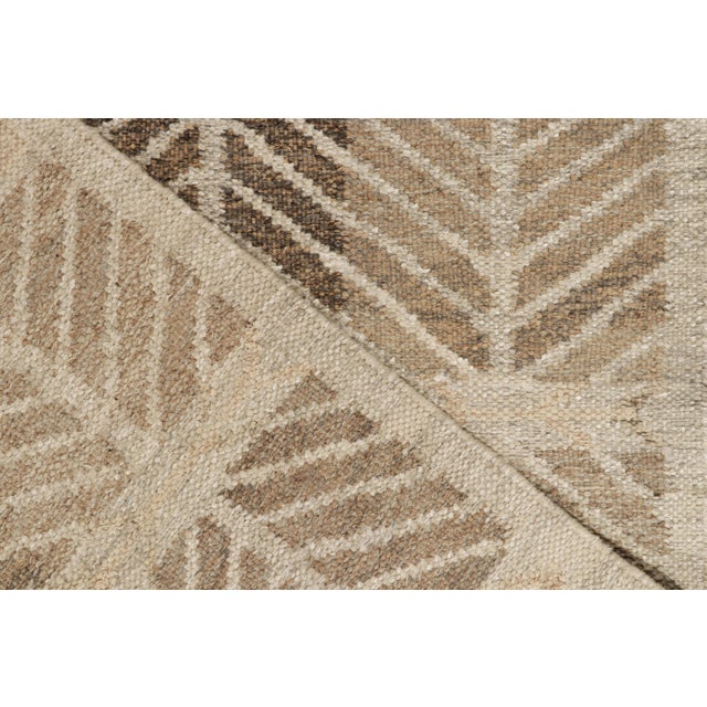 Scandinavian style hemp kilim in Beige, Brown Geometric Pattern by Rug & Kilim - 3x10 For Sale In New York - Image 6 of 6
