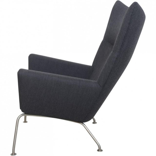 Set of Wingchair with Ottoman in Grey Fabric by Hans Wegner, 2019 For Sale - Image 12 of 18