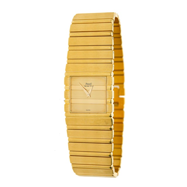 1990s Vintage Piaget Polo 7131 C 701 18k Gold Integral Bracelet Watch For Sale - Image 5 of 14