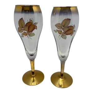 Mid 20th Century Mid-Century Modern European Gold Gilt Champagne Flutes With Autumn Leaf Motif - Set of 2