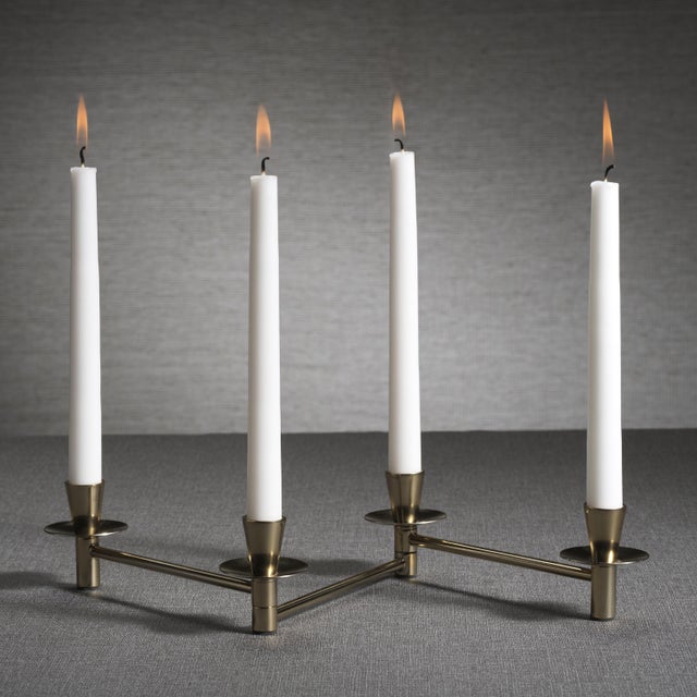 Méduse Expandable 4-Piece Taper Candle Holder Set, Gold For Sale In Los Angeles - Image 6 of 7