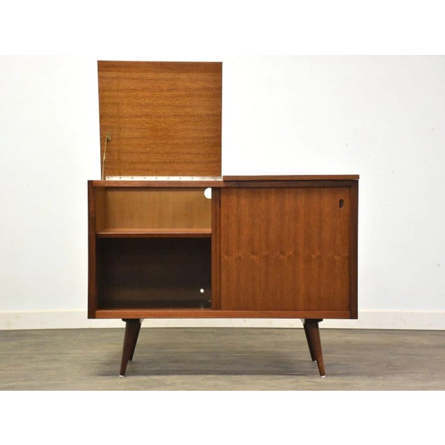Mid-Century Modern Refinished Bar Credenza For Sale - Image 3 of 10
