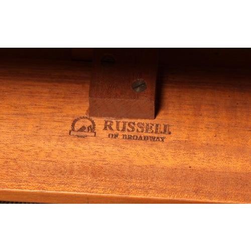 Mid-Century Modern Dining Table and Chairs in Mahogany by Gordon Russell, 1960s, Set of 5 For Sale - Image 9 of 15