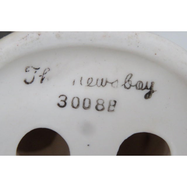 Tan Erich Stauffer the News Boy No 3008b Mid Century Modern Ceramic Figurine 5079b For Sale - Image 8 of 11