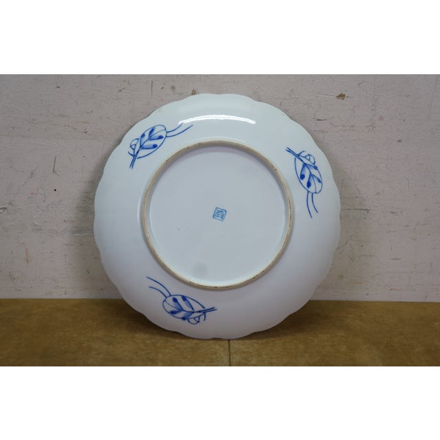 Late 19th Century Antique Japanese Scalloped Floral Porcelain Imari Dinner Plate 10" For Sale - Image 5 of 9