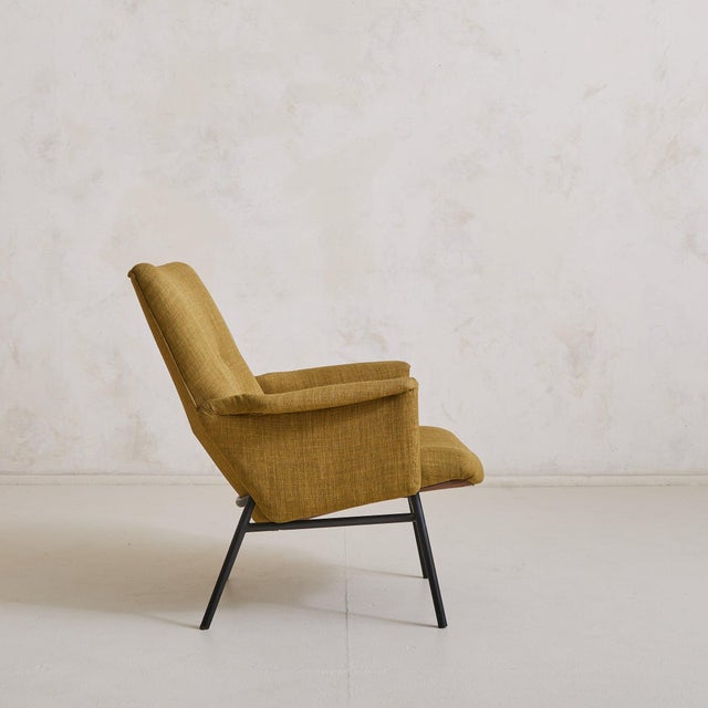 ‘Sk660’ Olive Green Armchair Attributed to Pierre Guariche for Steiner, 1953 For Sale - Image 4 of 10