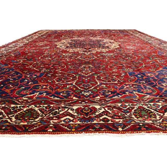 Art Nouveau Antique Persian Bakhtiari Rug, 14'06 X 23'00 For Sale - Image 3 of 10